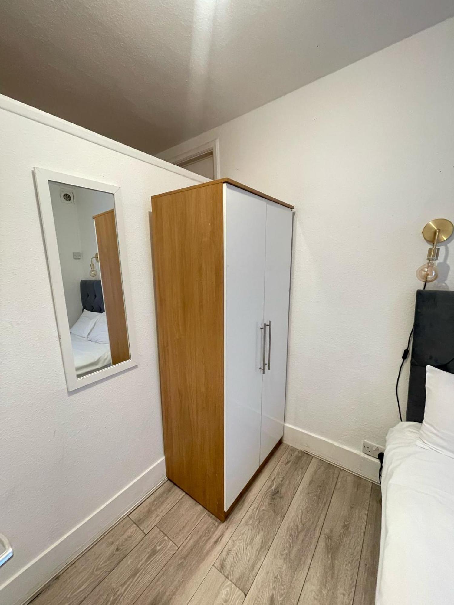 Apartment 2 Bedroom Flat Ground Floor Nw1